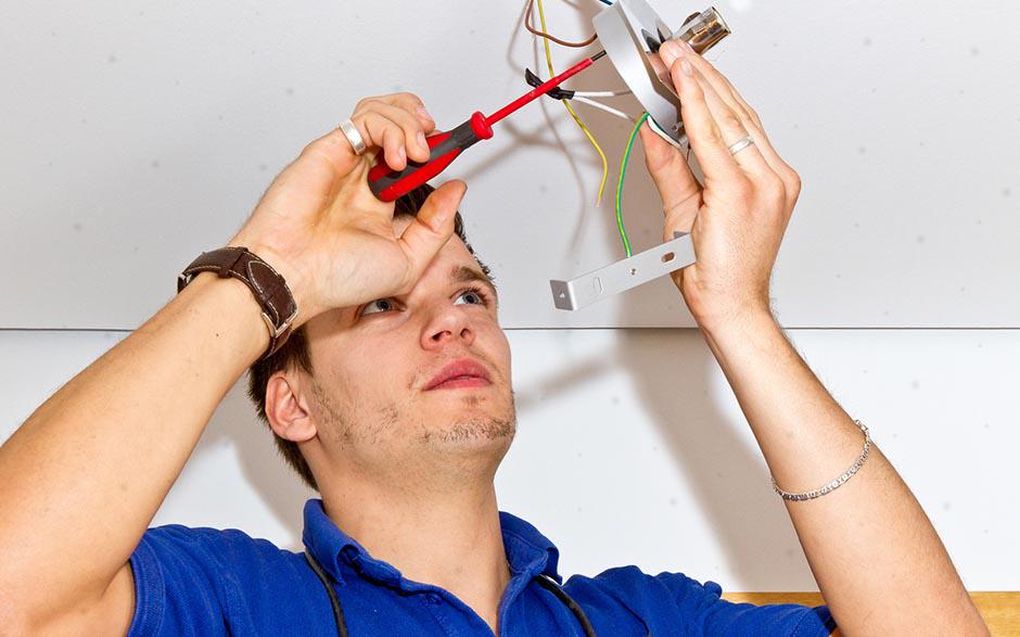 dépannage électricien Garches